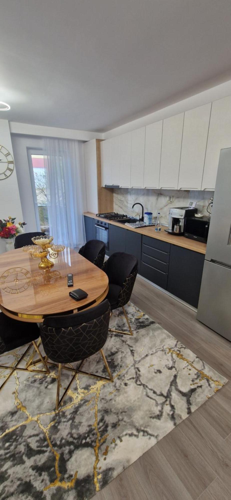 Luxasher Floreşti Exterior foto